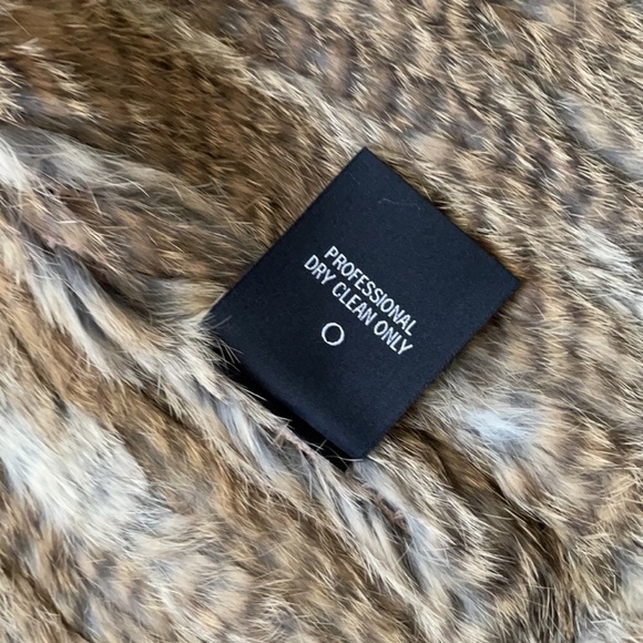 Rabbit fur vest - Picture 5 of 6